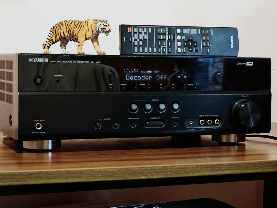 Yamaha RX-V371. Receiver 5.1. Hdmi, optic, Superb. Preț fix !
