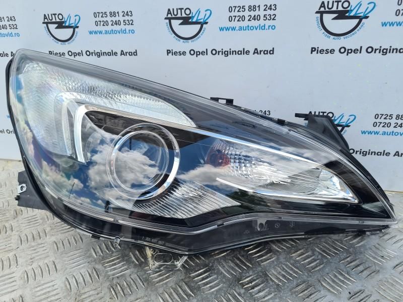 Far OE lupa cu halogen dreapta Opel Astra J GTC