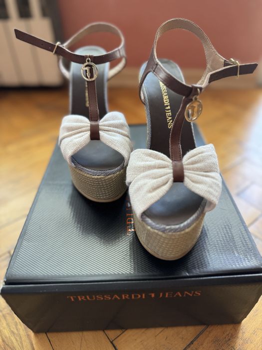Сандали на платформа Trussardi Jeans