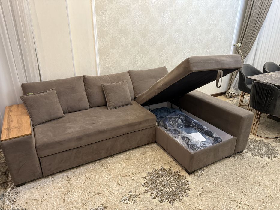 диван холати яхши столи билан