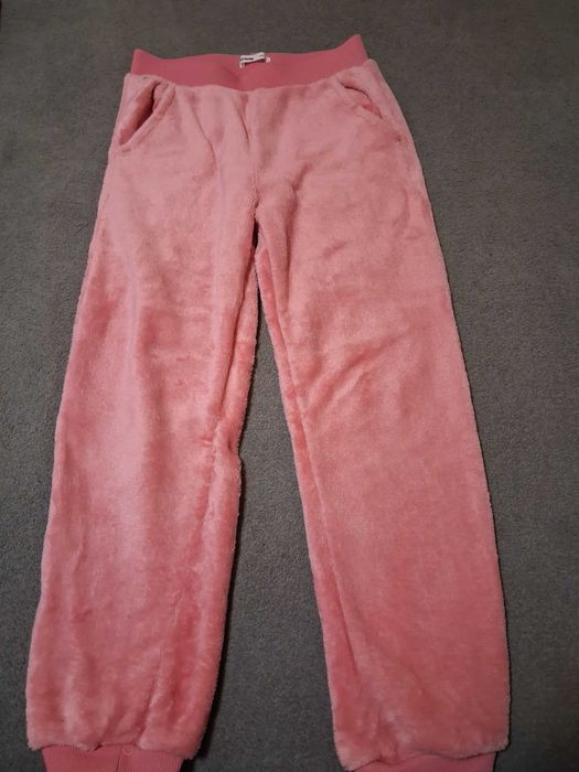 Set pantalon si bluza iarna masura 134
