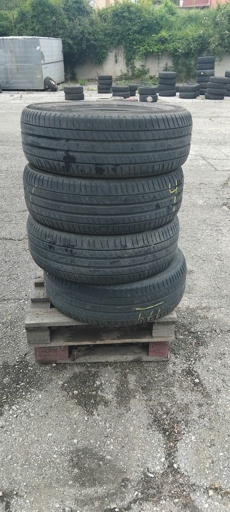 Гуми 215 60 17 Мишелин Michelin 4 броя. Нов внос. Не са нови!
