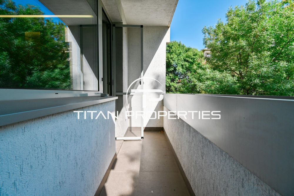 Дава се под наем Тристаен апартамент в София, Медицинска академия - 100 кв.м за 1000 € - Снимка #12