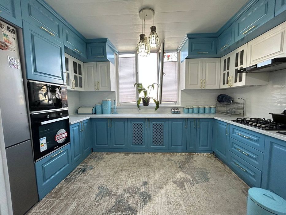 Продается юнусабадский район шахристанский 5-ком 124m2