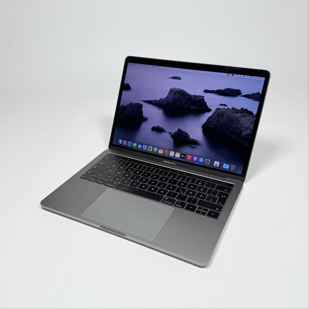 MacBook Pro 2016/TouchBar/Retina Dysplay/16GB/512GB/Core i7 3,30 GHz/