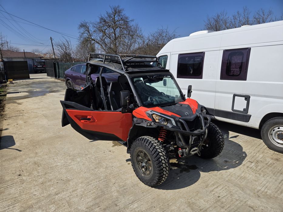 Can-Am Maverick 1000r 4 locuri