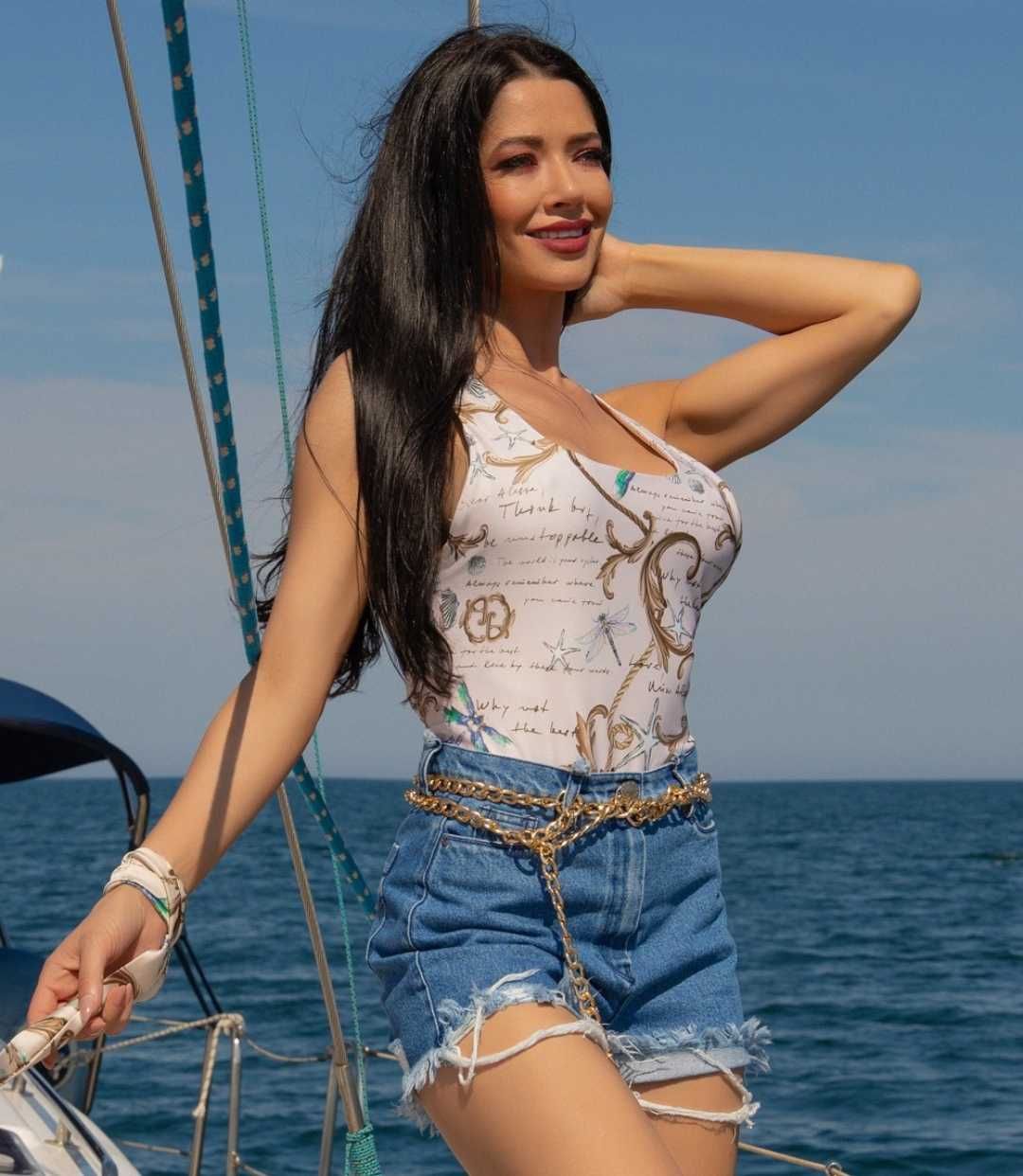 Бански Алеса Алесса Alessa Alesa