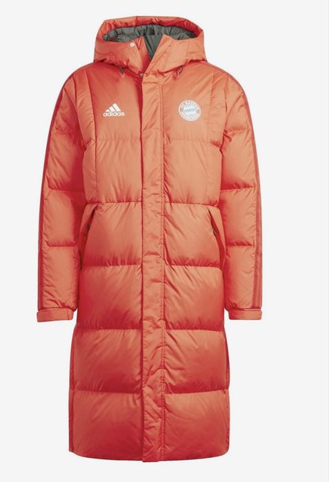 Geacǎ Adidas Bayern Munchen , lungä , puf rațǎ , mărimi M si L