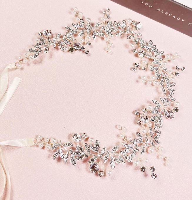 Diadema de mireasa