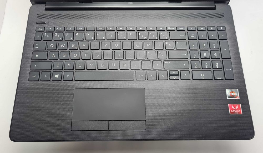 HP 15-DB0097NF  Ryzen 5 2500U/8GB/128SSD/500HDD