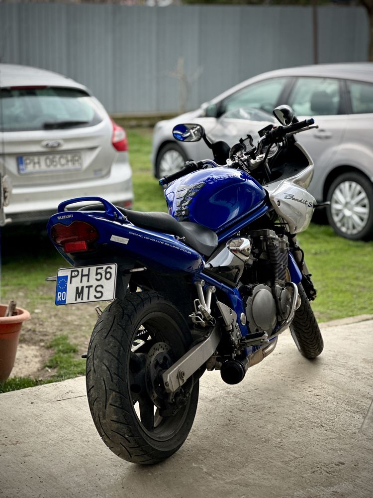 Suzuki GSF600S A2