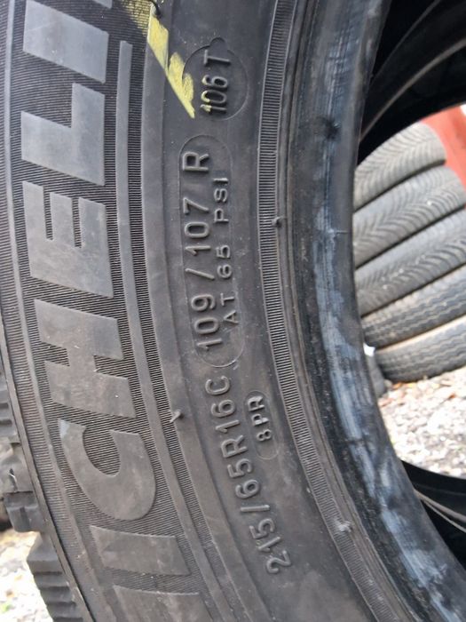 Anvelope 215/65R16C marca Michelin, DOT 2022, 7 mm