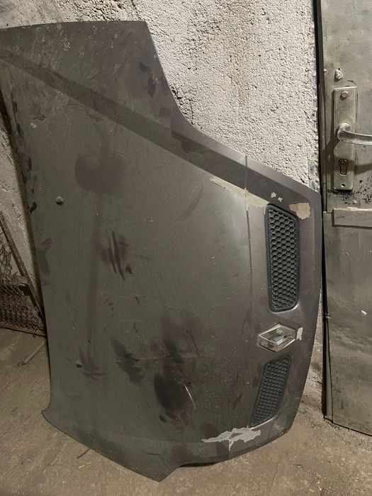 Преден капак за Рено сценик 2003