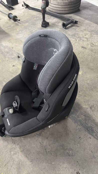 Продавам Столче за кола Maxi-Cosi