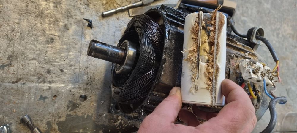 Reparatii  motoare  și rebobinari