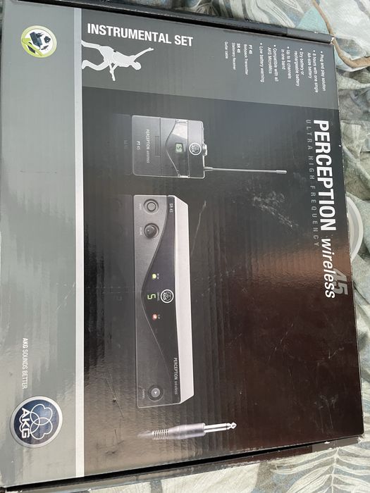AKG45 Perception wireless 45.