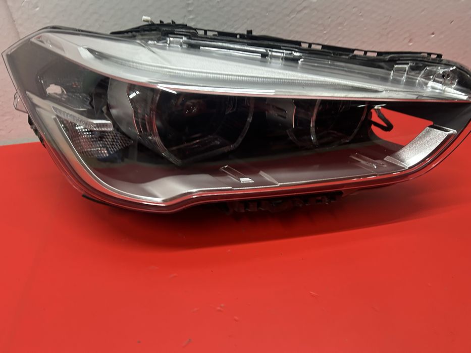 Bmw X1 F48 far full led adaptiv dreapta 2015-2018
