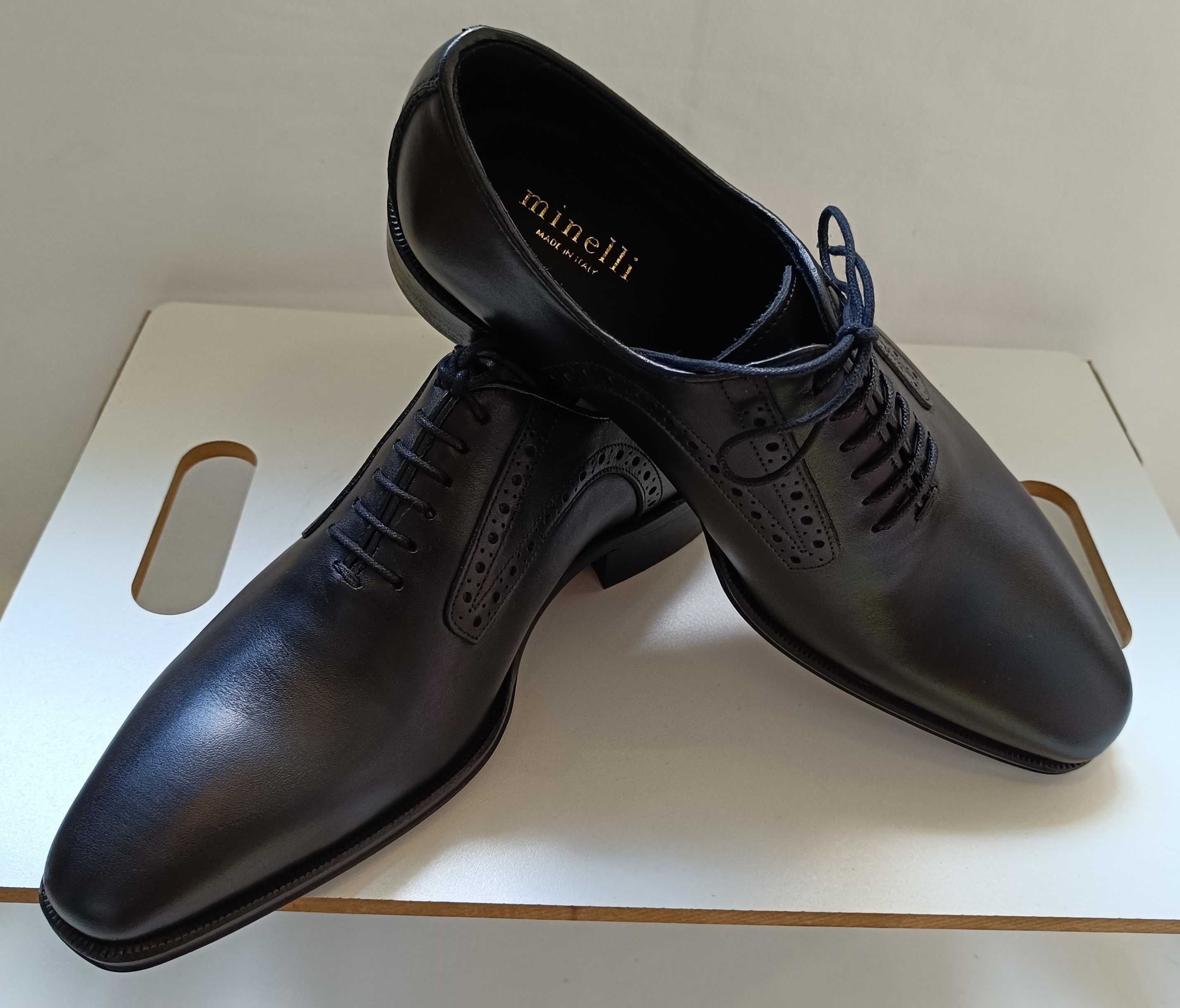 Pantofi oxford 40 wholecut lucrati manual Minelli Pasis piele naturala