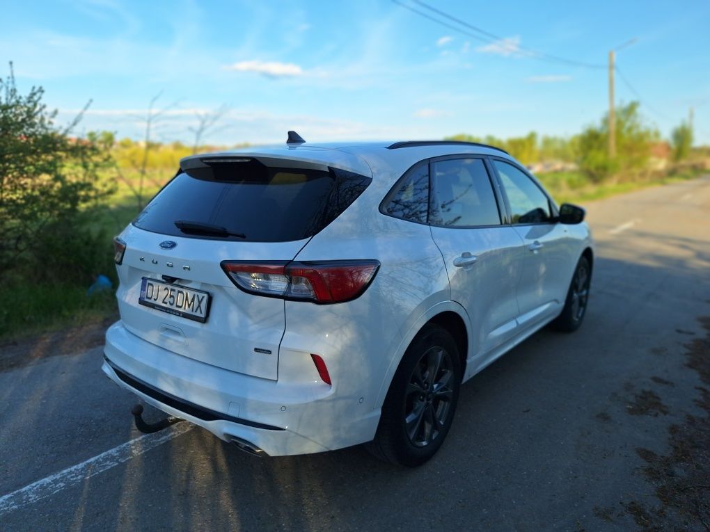 Ford kuga plug in hybrid ST-Line 2.5 usor avariata usi 2020