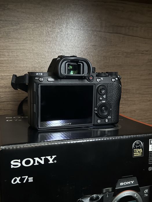 Sony A7iii full box