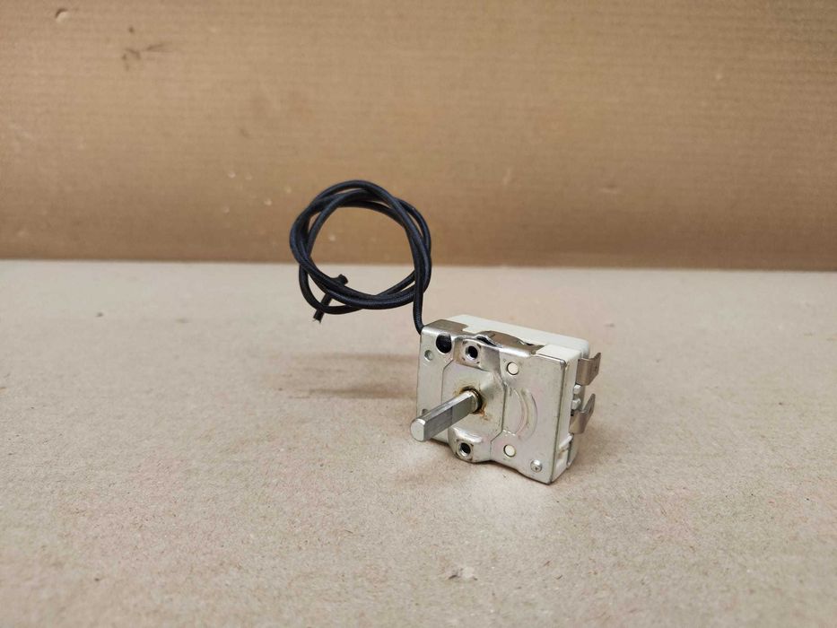 termostat Cuptor electric Whirlpool AKP 738 NB / C87