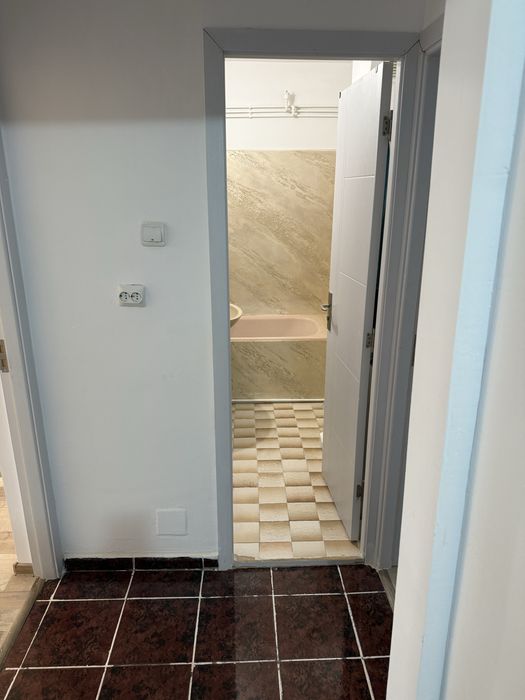 Apartament cu 2 camere bulevardul Pandurilor zona E-ON
