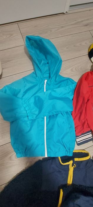 Donez veste gecute baiat