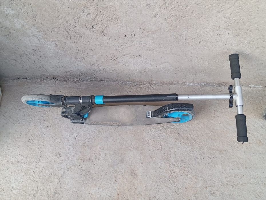 Самакат бу сатылады