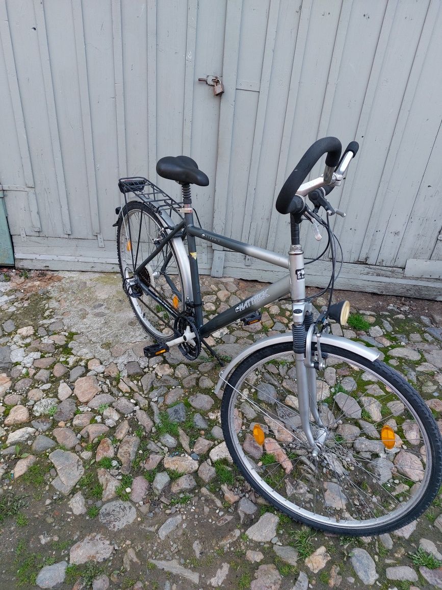 Vând. Biciclete de barbati și dama