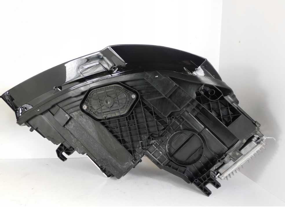 Оригинални фарове AUDI A8 D4 4H MATRIX FULL LED LIFT 2015 - 18 година