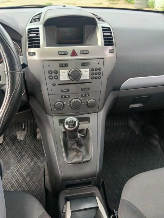 Опел Зафира, 1.6, бензин-метан/заводско/, 2008г., 94кс, 7 места,