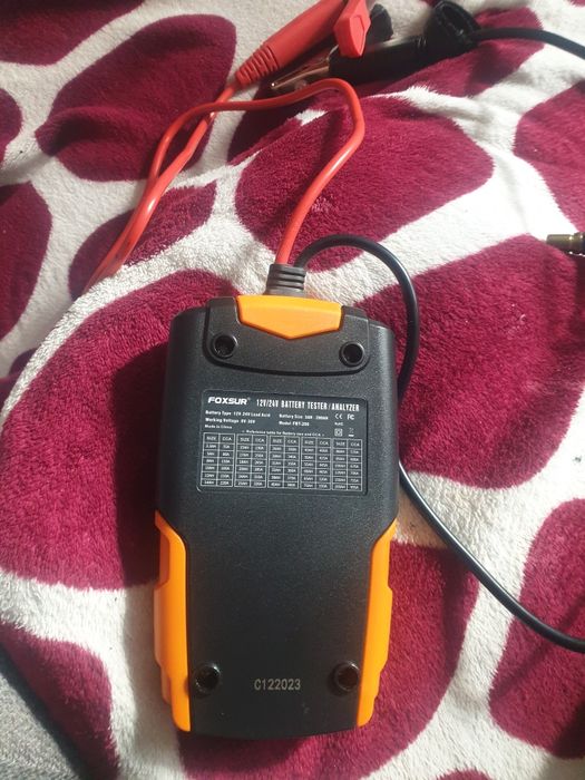Tester acumulatori auto
