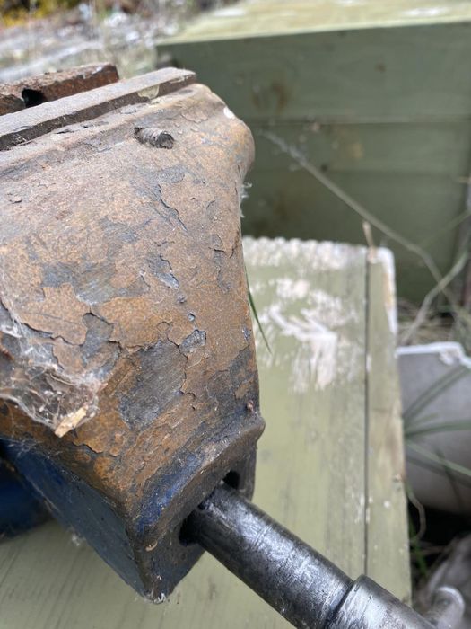 Инструмент менгеме