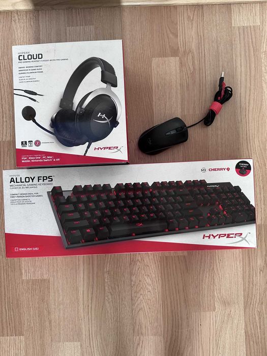Kit Tastatura HyperX Alloy FPS, Casti HyperX Cloud, Mouse Pulse Surge