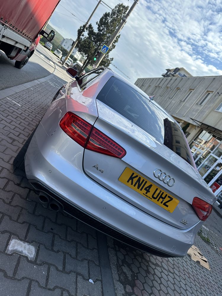 Bara spate s line audi a4 b8.5 LX7W