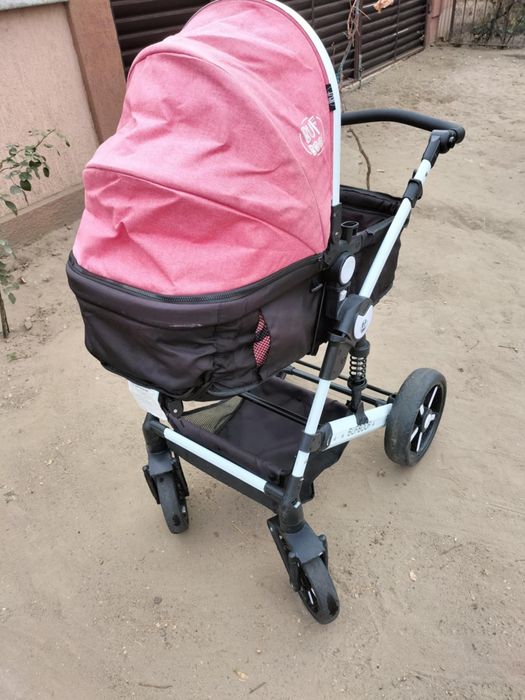 Vând Cărucior bebe 2 in 1