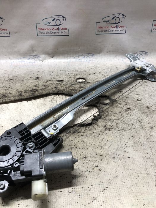 macara geam dreapta fata suzuki vitara 2017