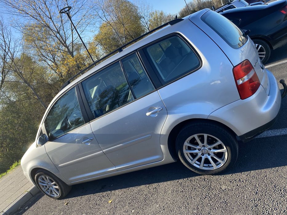 VW Touran 2.0 TDI DSG