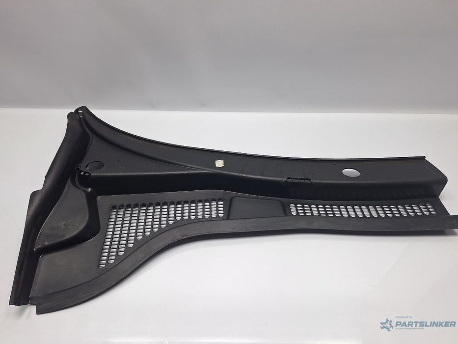 Grila stergatoare stanga SKODA SUPERB II Estate 3T5 2009 - 2015 TDI CBBB, CFGB 3T0819415A