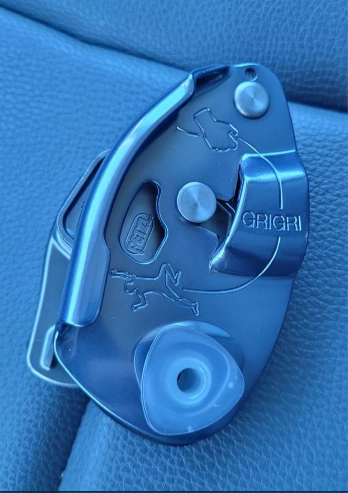 Blocator Grigri Petzl nefolosit nou