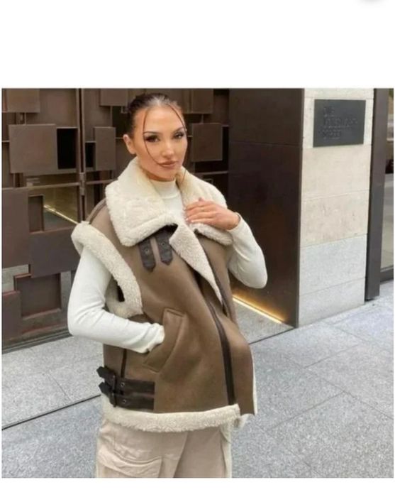 Дамски елек на ZARA