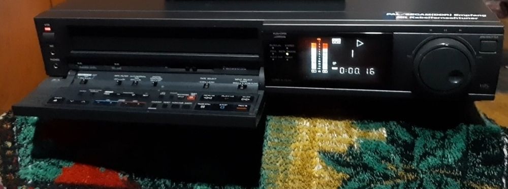 Vand videorecorde panasonic NV-Fs70 stereo Hi-Fi în stare bună