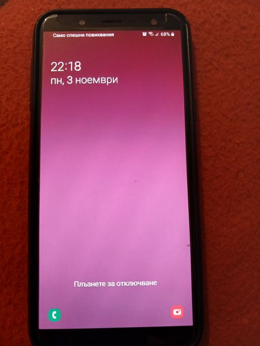 Телефон Samsung Galaxy J6