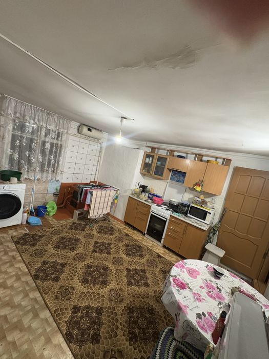 Продам 2 дома в одном дворе