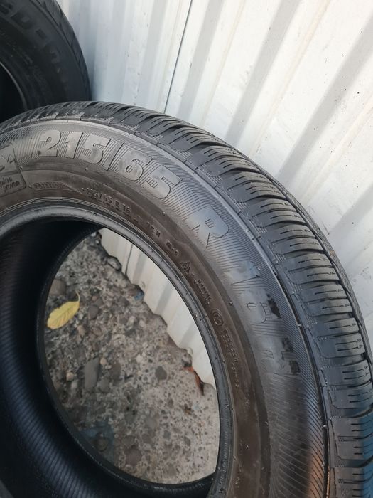 2 buc Anvelope de iarna *215/65R16*Semperit*LICHIDARE STOC*75 Lei Buc*