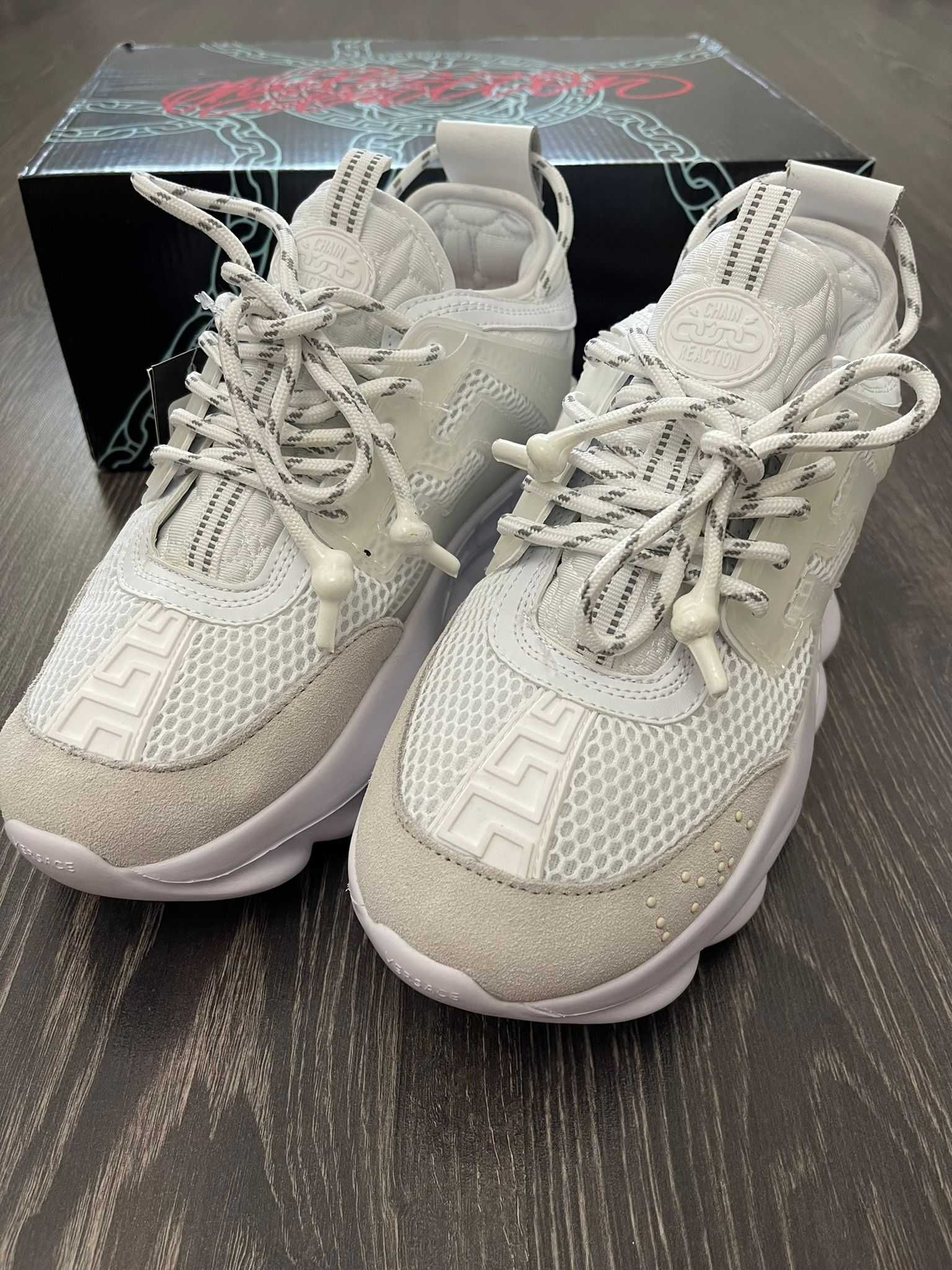 Versace Chain Reaction White / Full Box / Premium