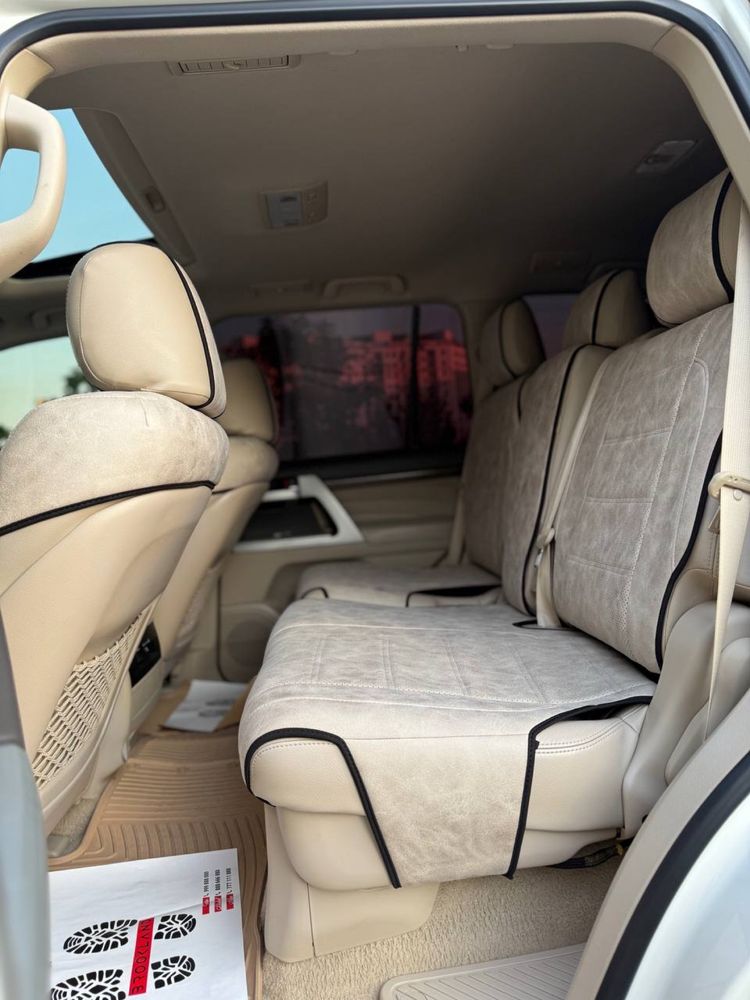 Toyota Land Cruiser 200 4,6L