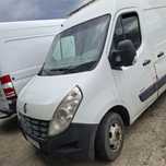 Vand renault master cu dublu pe spate  fab 2014  motor defect 3800 eur
