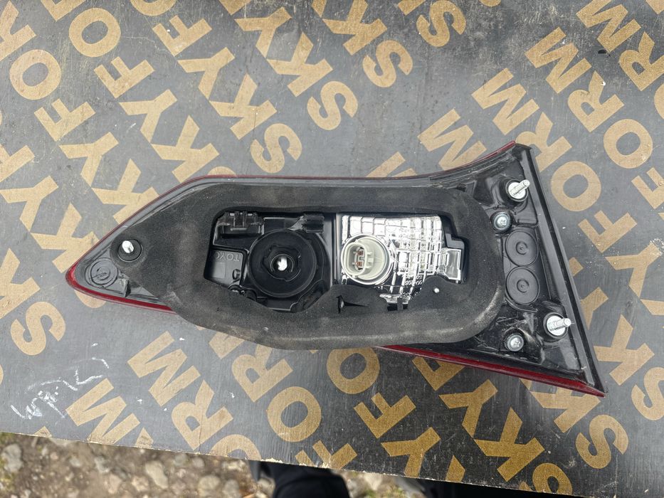 Стоп Toyota Yaris