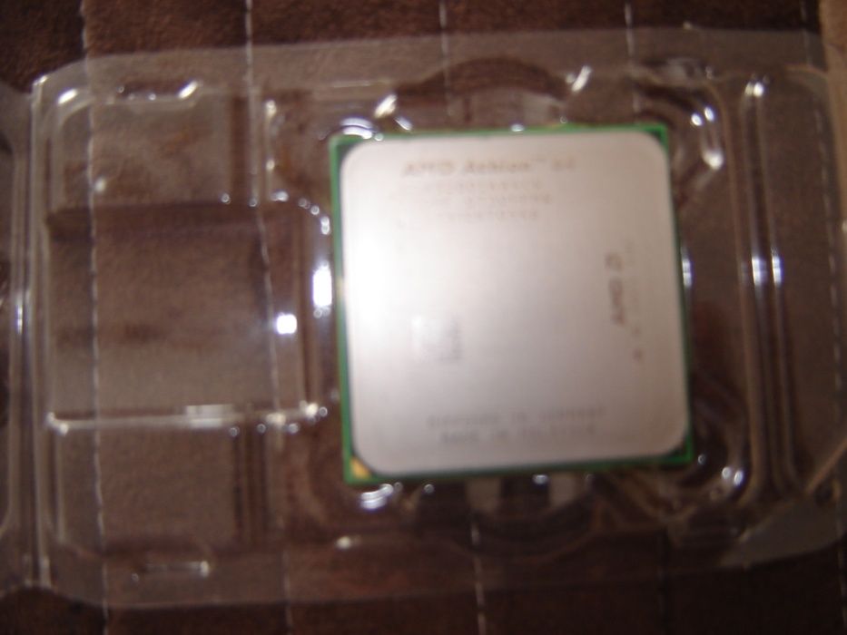 Procesor AMD Athlon 64 cu Cooler cupru
